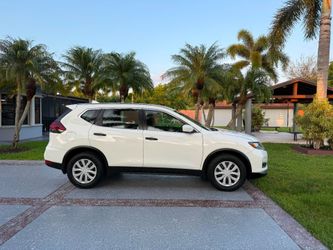 [7/23, 20:00] Aa Willy: 2018 Nissan Rogue SV .