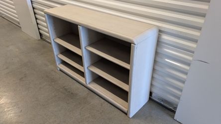 Lowboy wood adjustable shelf. Free delivery 👍