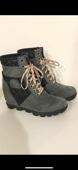 Women’s Sorel Wedge boots size 8.5 