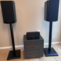 BIC Venturi 3.1 Surround Speaker Set With Speaker Stands