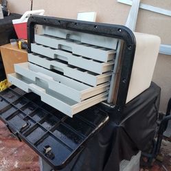 fishing tackle estorage hatcher 