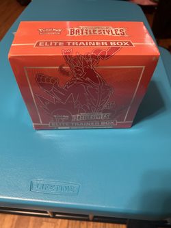 Battle Styles Elite Trainer Box [Single Strike Urshifu]