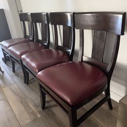 SET OF 4 ACCENT/DINING CHAIRS
