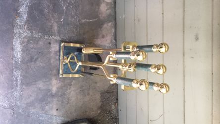 Fireplace tool set