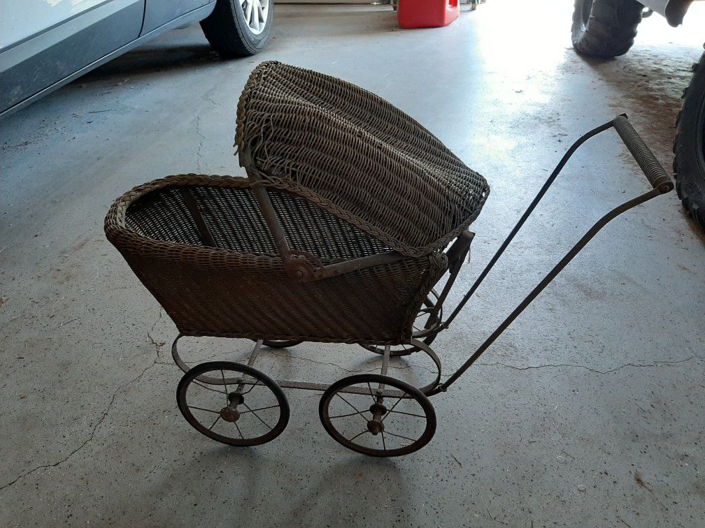 Old Antique Small Wicker Baby Stroller Carriage