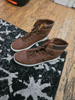 Mens shoes
