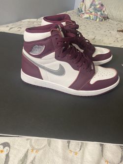 Jordan 1 Bordeux Size 7.5