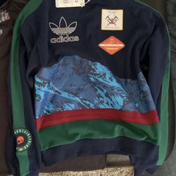 Adidas Sweater XS