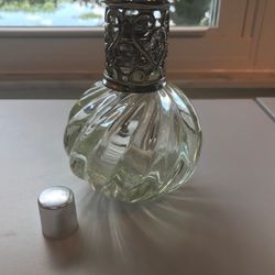 Clear Glass Swirl Fragrance Effusion Lamp