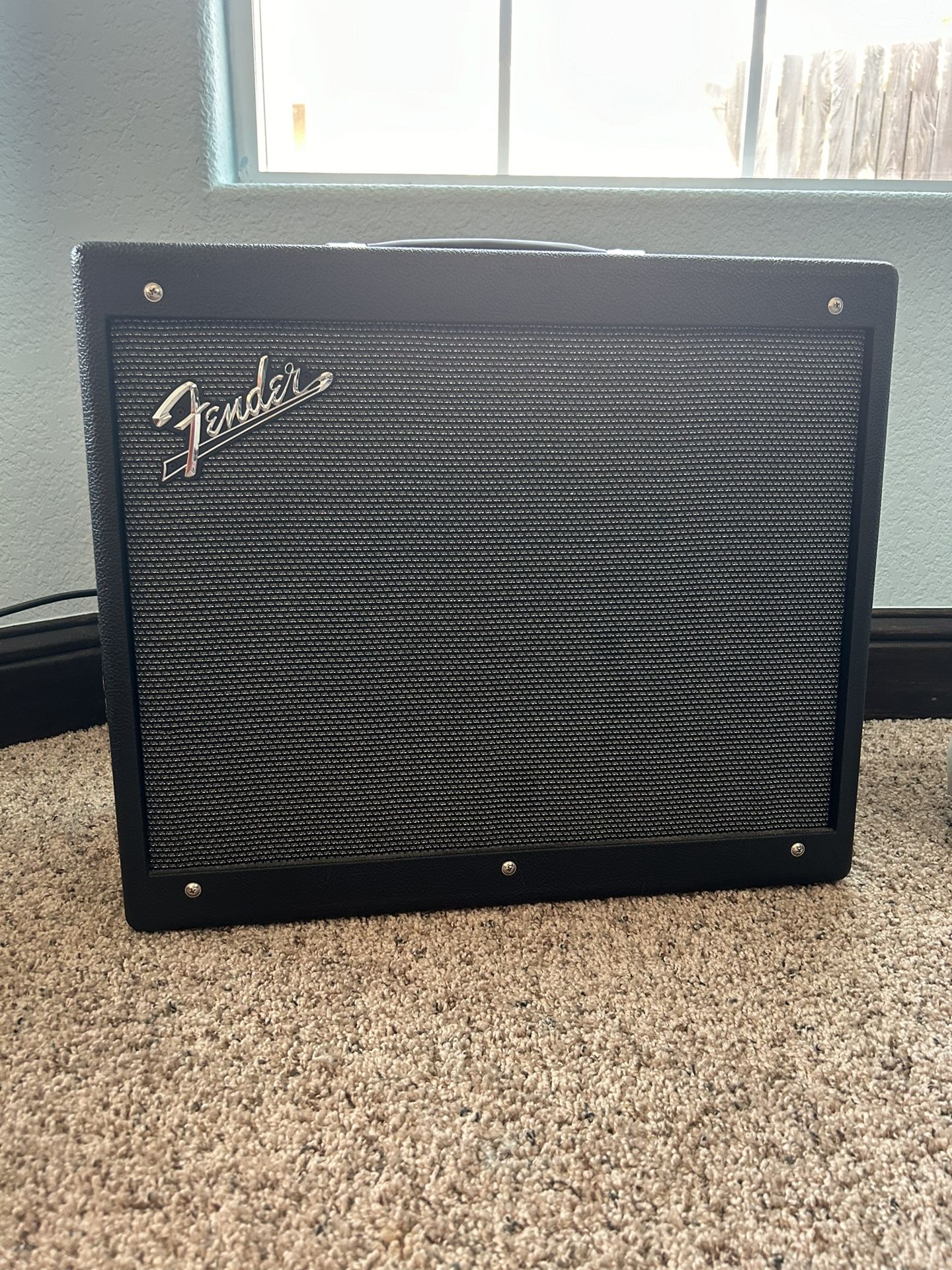 Fender Mustang Gtx100 Guitar Amp With Foot Switch