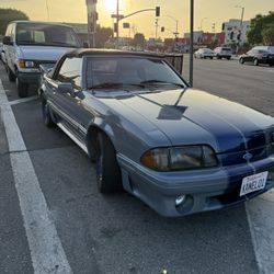 1990 Ford Mustang