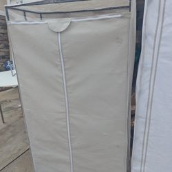 Collapsible Wardrobes
