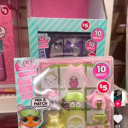 Selling a Various Variety Of Dolls In a Pack