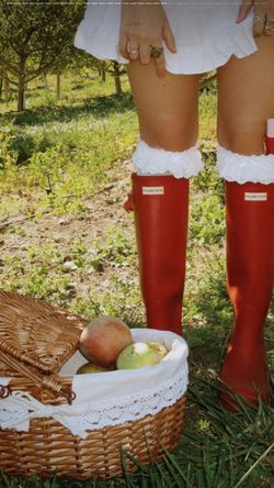 Hunter Red Natural Rubber Waterproof Wellies