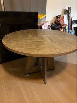 Round table