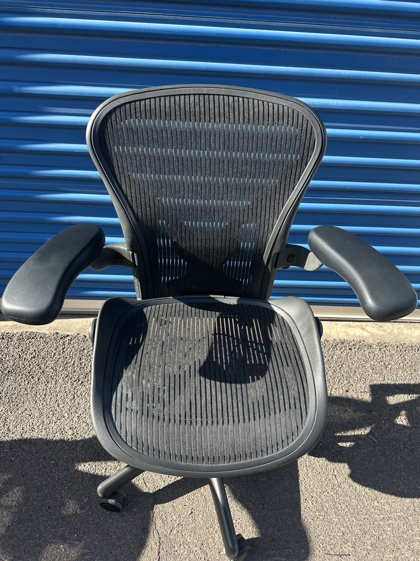 Herman Miller Aeron A Fully Loaded With Posture Fit Back Suport