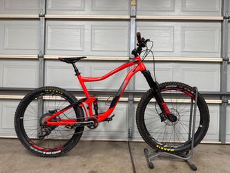 Giant Trance 2 Full Suspension Mountain Bike
