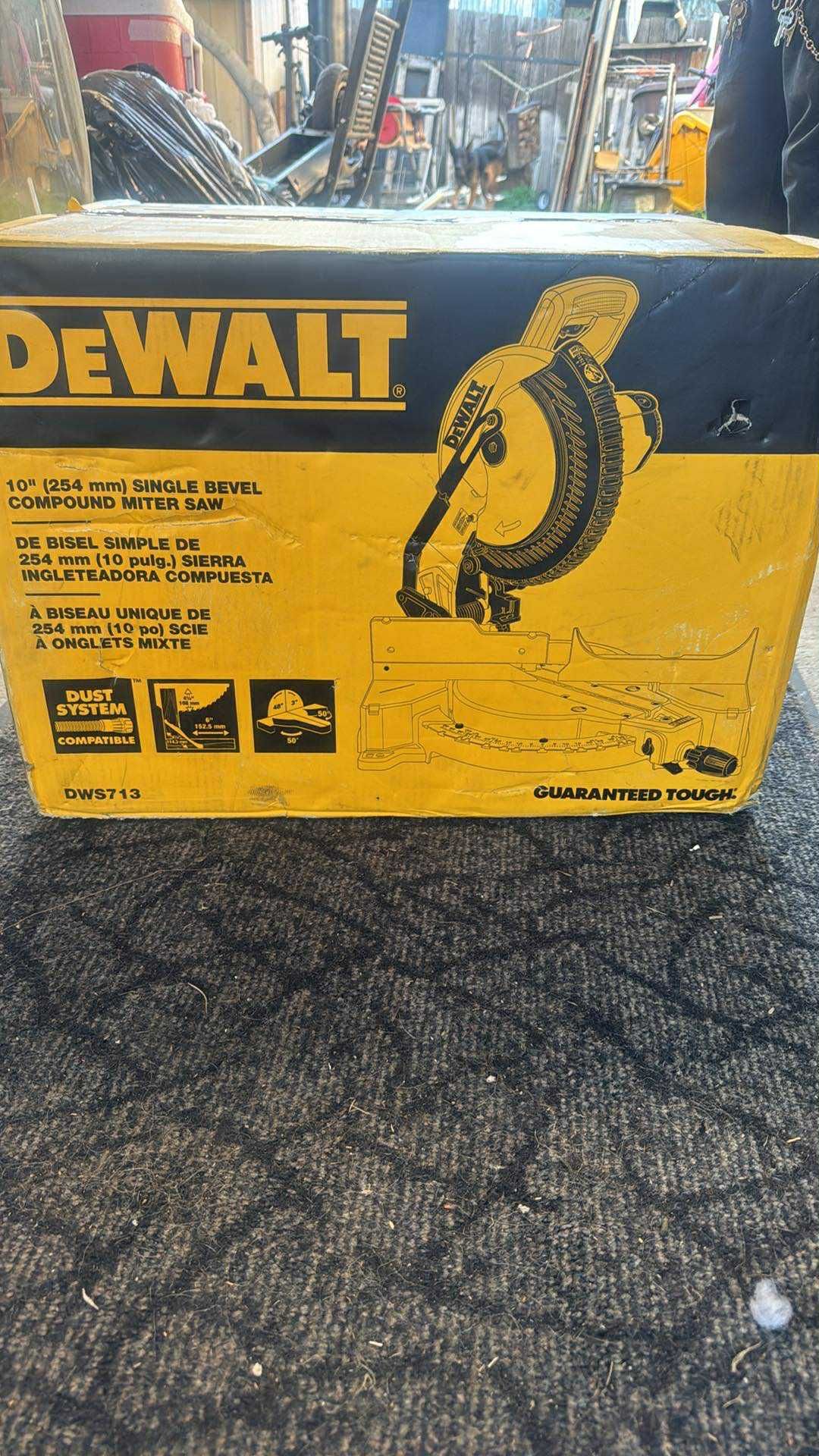 DeWalt Miter Saw 