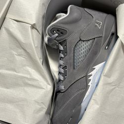 Jordan 5 Wolf Grey Size 8M 8.5M 9.5M 10 10.5 11