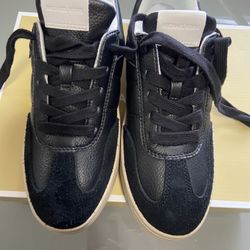 Michael Kors  Size 6 1/2