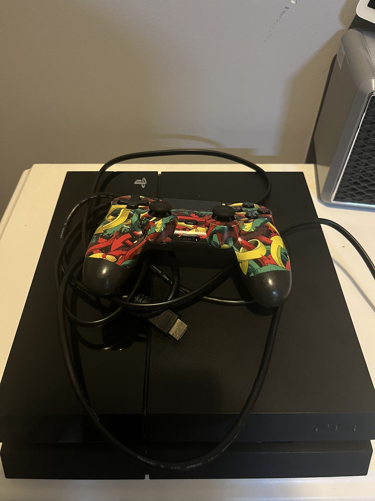 PlayStation 4 (PS4)