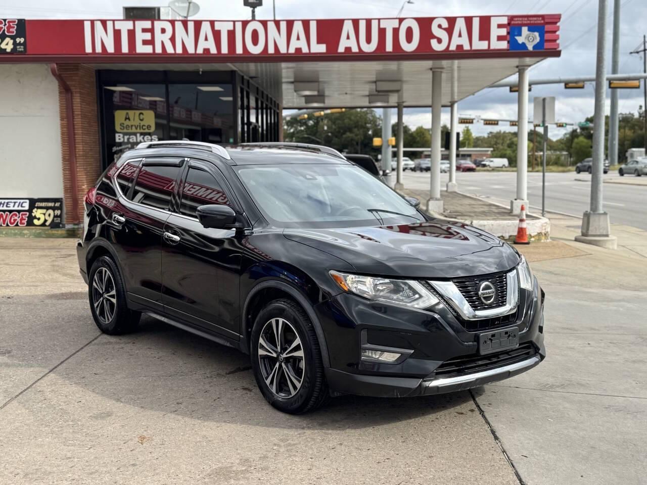 2020 Nissan Rogue