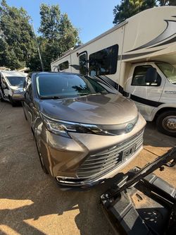 2021 Toyota Sienna