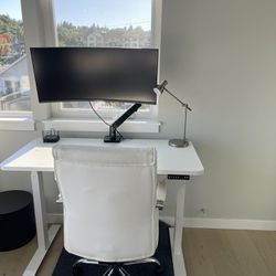 Sit To Stand Desk And Office Chair 