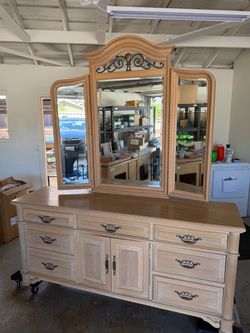 Premium bedroom set