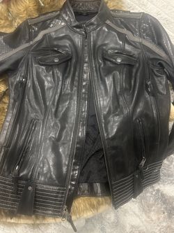 Harley Davidson's Woman's Leather Hairpin Reflective Jacket. Size L
