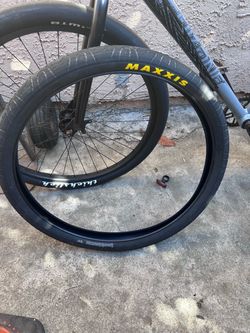 Maxxis Hookworm BMX Tire