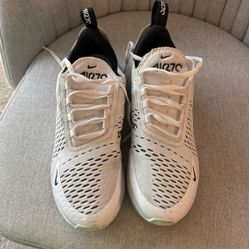 Nike Air Max 270 