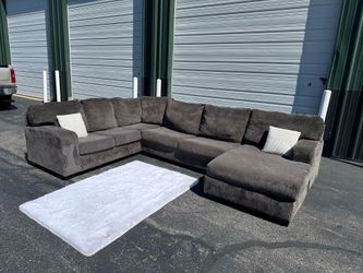 Gray Sectional Free Delivery