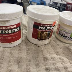Granite and natural stone cleaner and polish