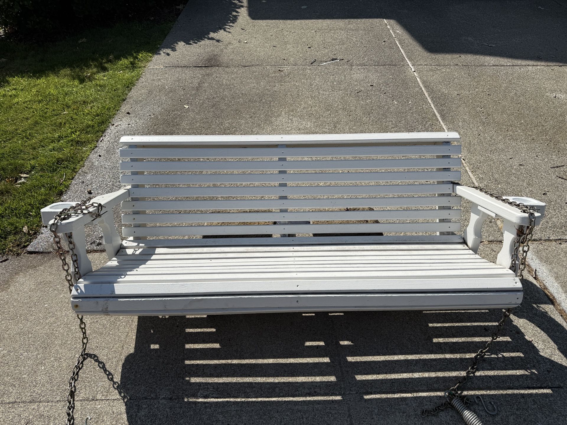 AMISH CASUAL 5 FOOT FINISHED ROLL BACK PORCH SWING