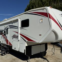2013 Eclipse Attitude  16FT garage model 2 slides!