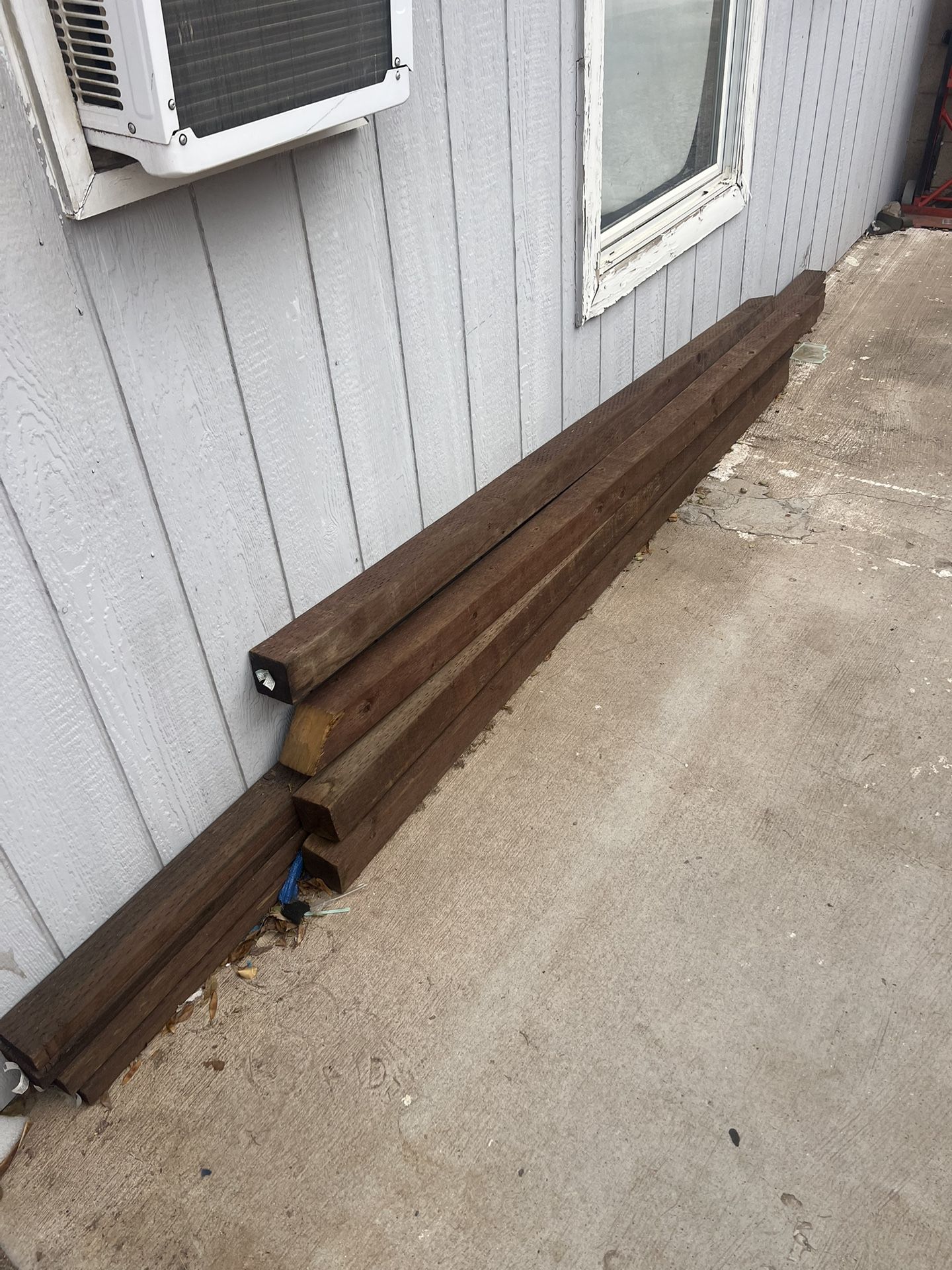 Wood/ Lumber