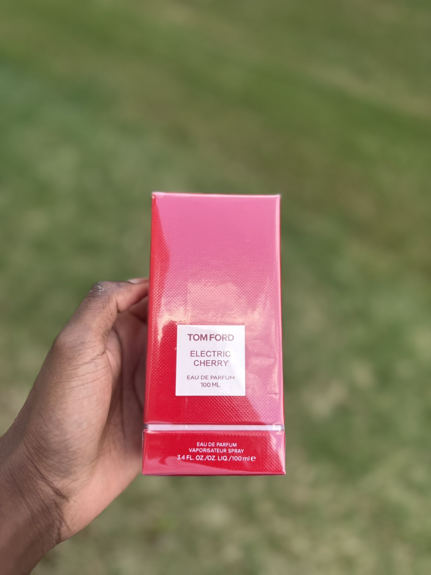Tom Ford Electric Cherry Cologne