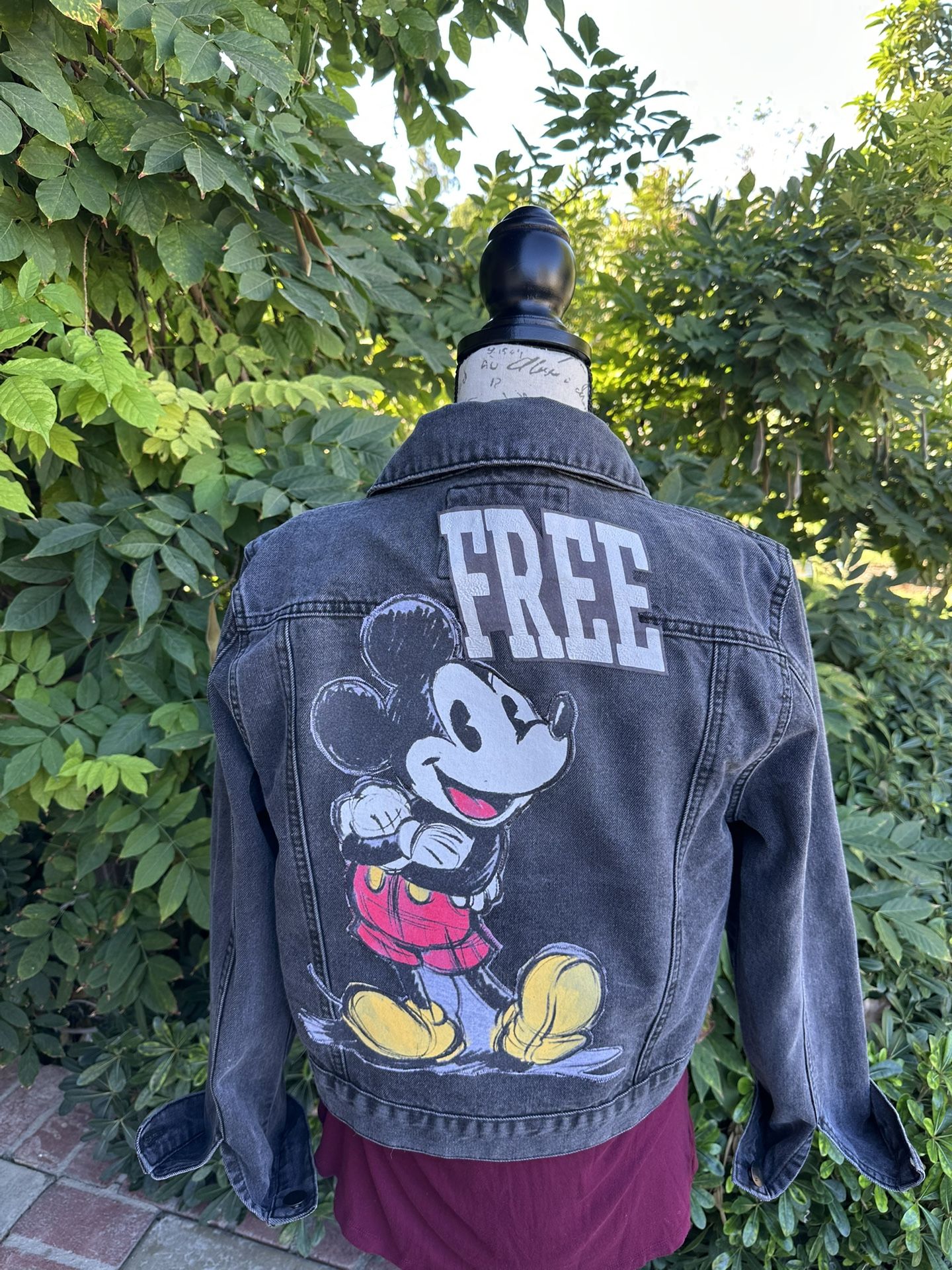Women's Black Denim Mickey Jean Jacket Size 8