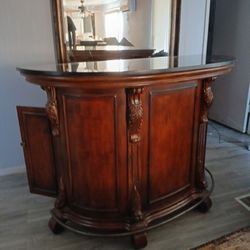 Traditional Bar with Black Granite Top - Bourbon Street "Yorktown Cherry" - Powell Furniture - 579-920