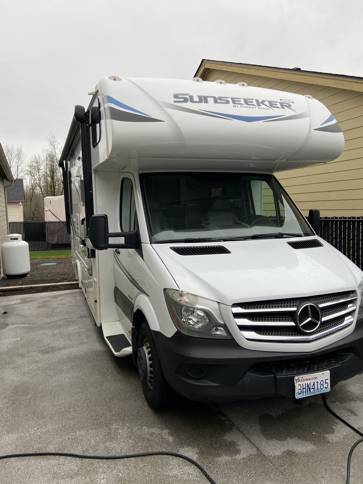 2018 Sunseeker 2400R by Forest River