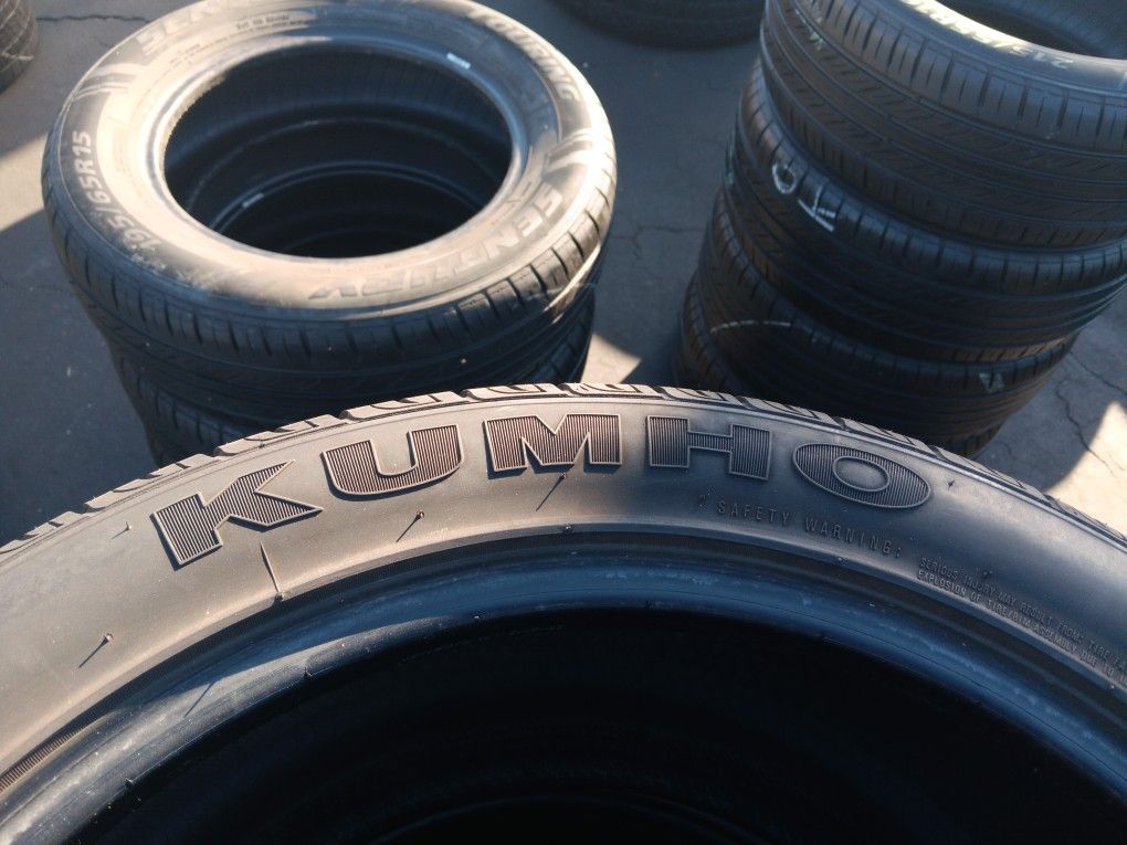 4 Llantas 275 40 R17 Kumho Ecsta