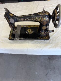 Antique Sewing Machine-Singer 1906 Pheasant model 27