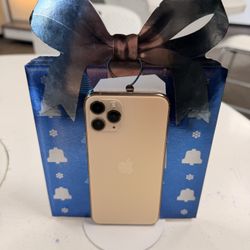 📱 iPhone 11 Pro (Good Condition) 