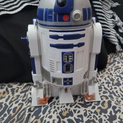 R2-D2 Popcorn bucket