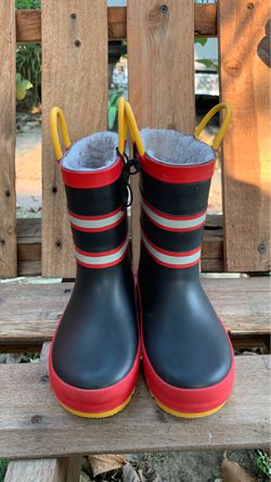 Boys Rain boots Size 9/10