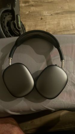 Apple AirPods Max 2