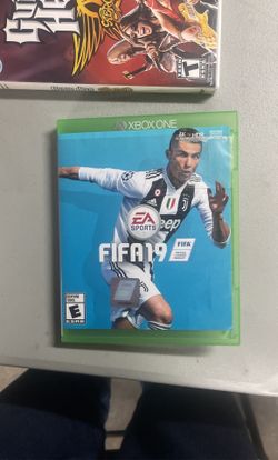 FIFA 19 (Xbox One, 2018) Disc, Inserts and Case Only!