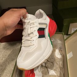 Gucci Sneakers 