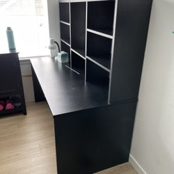 Large Desk With Hutch 